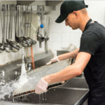 Empleo de Lavaplatos ¡Únete a un Equipo de Cocina Profesional y Ordenado!